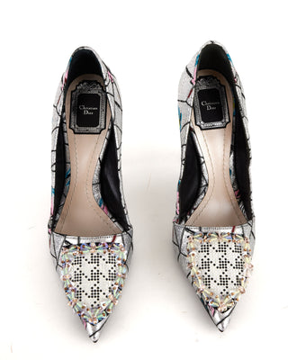 Embellishments Pumps