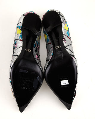 Embellishments Pumps