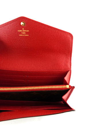 Sarah Retiro Wallet