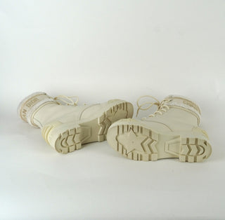 D-Major Boots