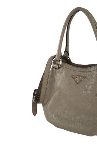 Vitello Danio Expandable Shoulder Bag