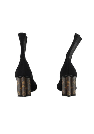 Silhouette Ankle Boots