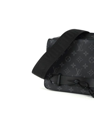 Steamer Messenger Bag
