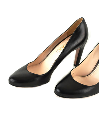 Round-Toe Pumps