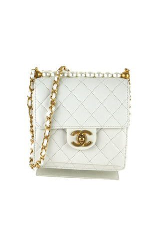 Small Chic Pearls Flap Bag