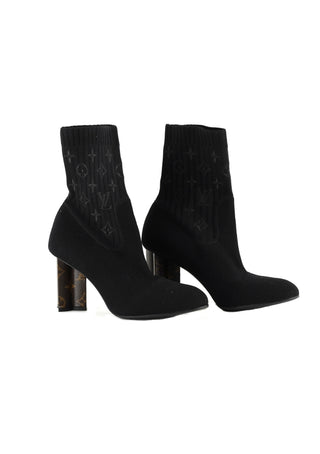 Silhouette Ankle Boots