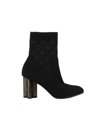 Silhouette Ankle Boots