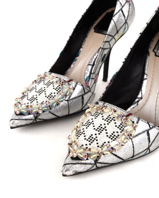 Embellishments Pumps